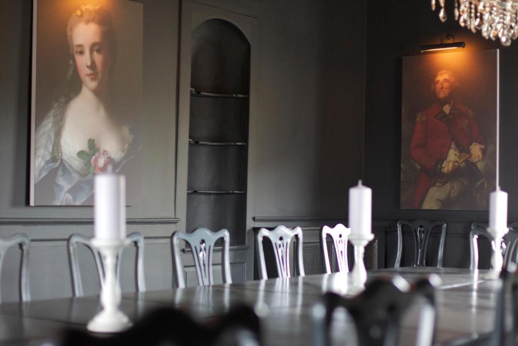The Kings Arms Hotel Didmarton Екстериор снимка